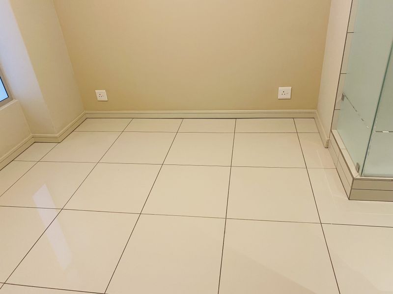 Modern Living 2 Bed 1 Bath Apartment in Rosebank - Photo 10