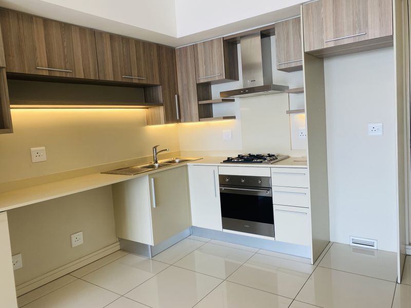 Modern Living 2 Bed 1 Bath Apartment in Rosebank - Photo 7