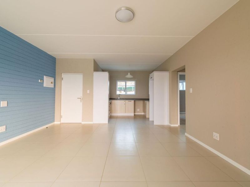 Impressive Investment With Great Returns. 2 Bedroom 2 Bathroom Apartment - Photo 2