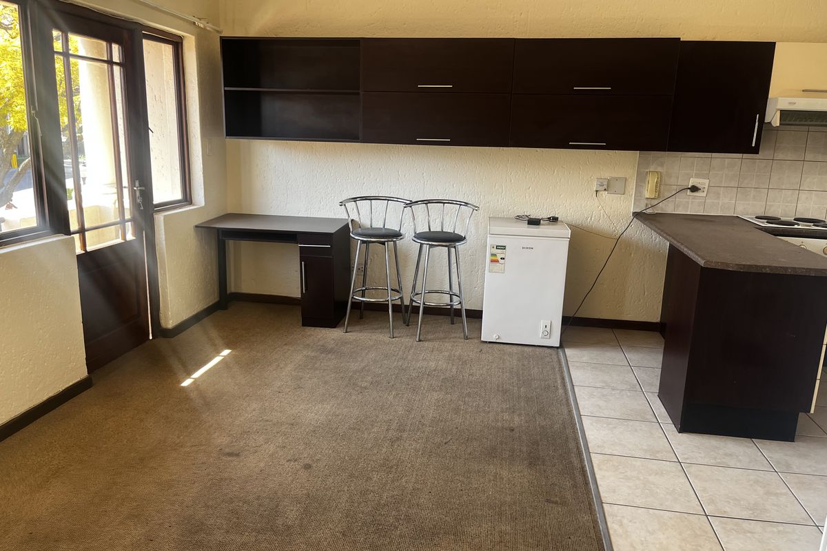 Studio Apartment available in Paulshof - Photo 5