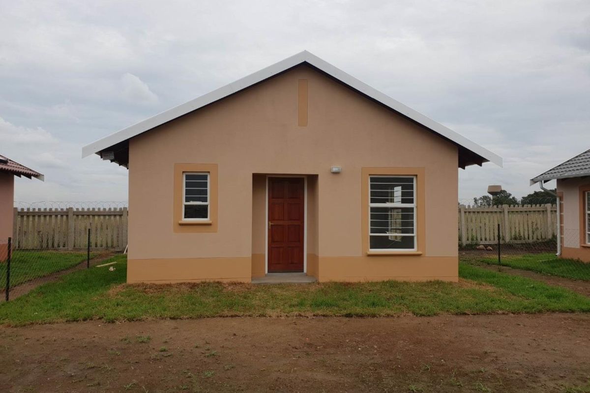 Sunny and bright 2 bedroom 1 bathroom house in Brakpan/Boksburg - Photo 2