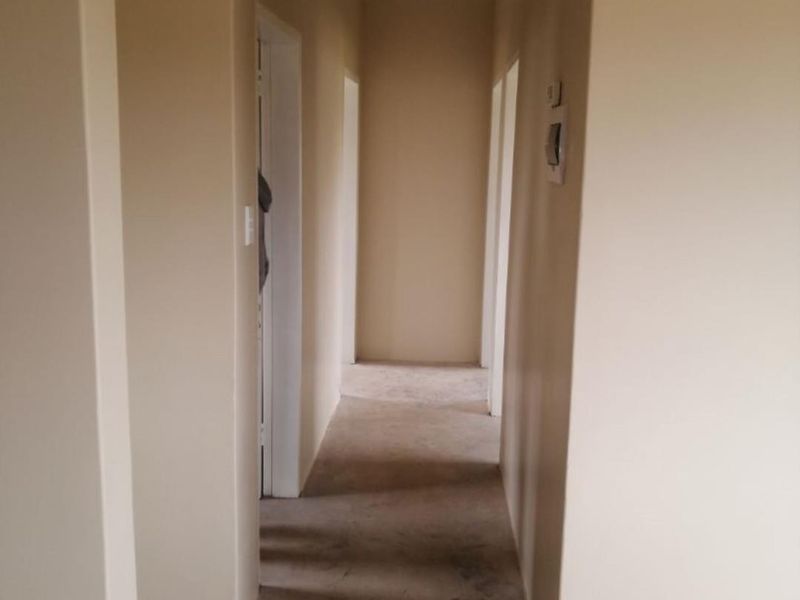 Fantastic value 3 bedroom 2 bathroom house - Photo 3