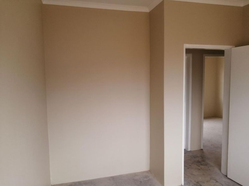 Fantastic value 3 bedroom 2 bathroom house - Photo 10