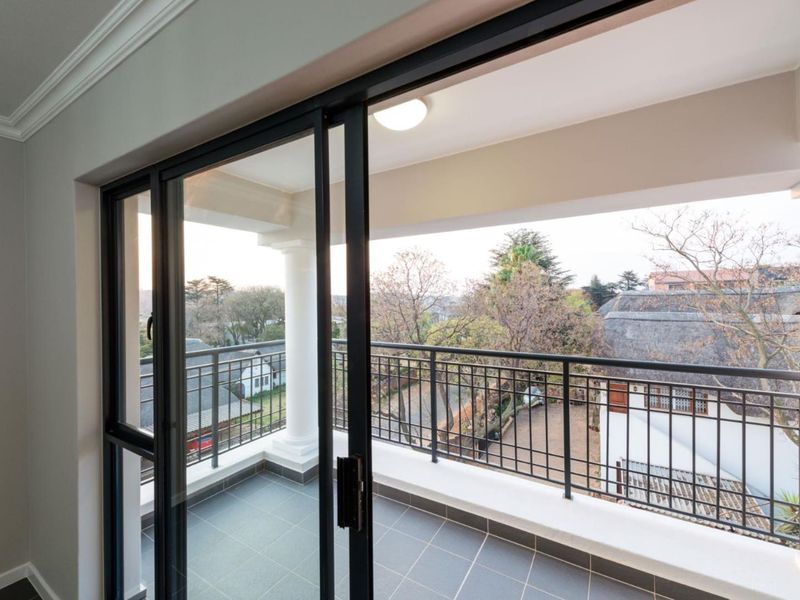 Modern 2 Bed 2 Bath Apartment - Investor Package Available - Photo 8