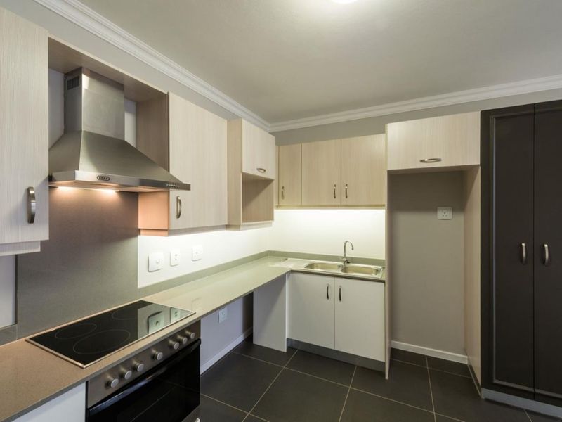 Modern 2 Bed 2 Bath Apartment - Investor Package Available - Photo 3