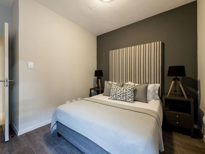 A Delightful 2 Bedroom 2 Bathroom Unit is Available. Great Investment. - Photo 10