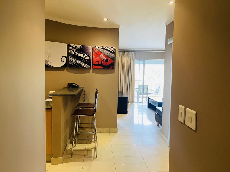 Affordable furnished 2-bedroom, 2 bathroom in Sandton - Photo 5