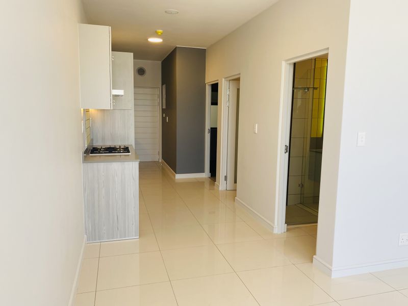 Sophisticated 1 Bedroom Apartment on the 10th Floor - Photo 3