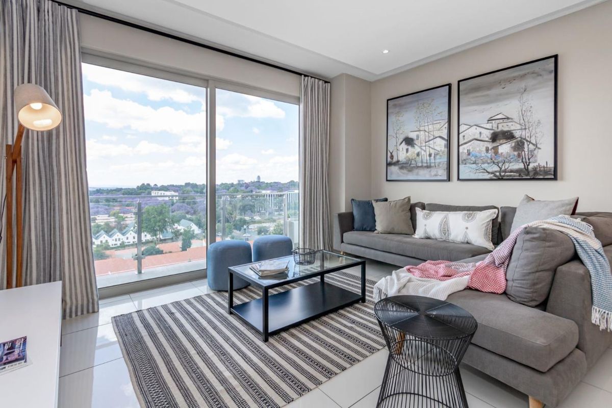 Sophisticated and Elegant 2 Bedroom 2 Bathroom Apartment in Rosebank - Photo 3