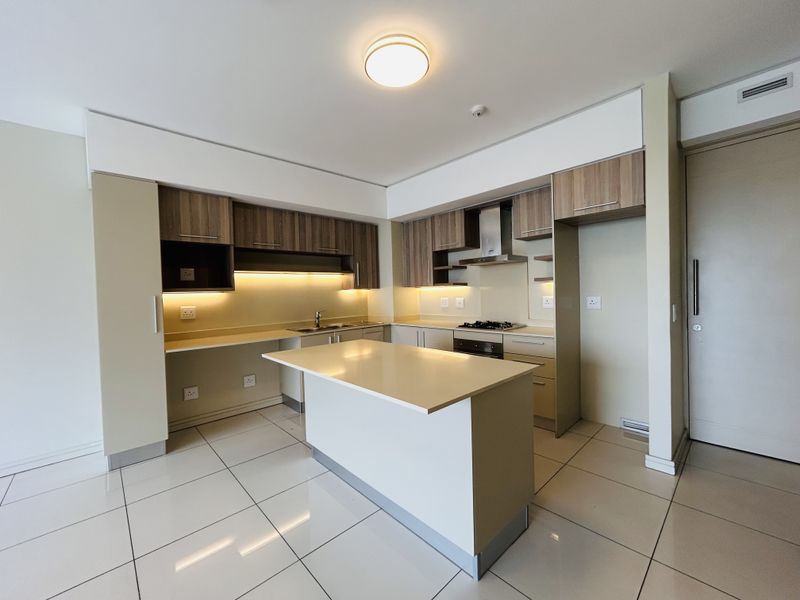 Pet friendly, 107.7 SQMS, 2 Bedrooms, 2 Bathrooms Available with back up services in Rosebank - Photo 9