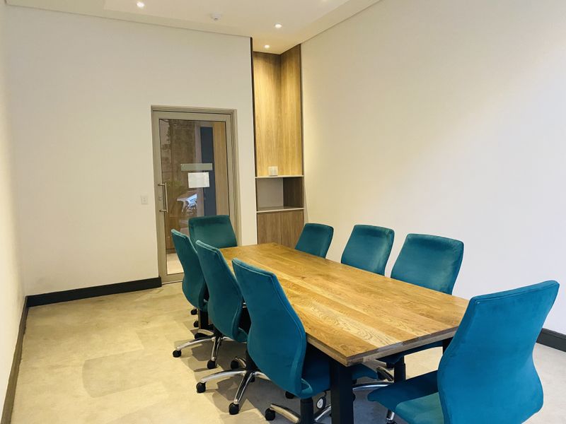 Pet friendly, 107.7 SQMS, 2 Bedrooms, 2 Bathrooms Available with back up services in Rosebank - Photo 7
