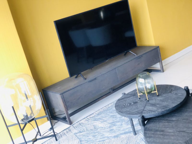 Brand new, huge 107 sqm, exquisitely furnished 2 bed 2 bath apartment - Photo 9