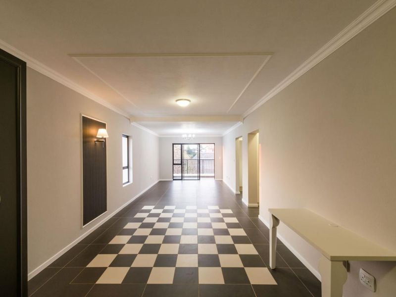 Calling Investors - Ultra Modern and Spacious 2 Bed 2 Bath Apartment - Photo 10