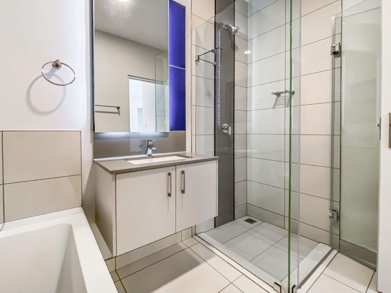 Modern Luxury Living. 1 Bed 1 Bath. Off-The-Grid. 2 Minute walk to Gautrain Station - Photo 8