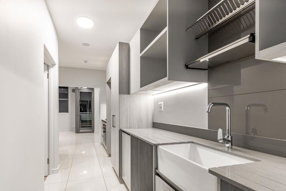 Modern Luxury Living. 1 Bed 1 Bath. Off-The-Grid. 2 Minute walk to Gautrain Station - Photo 2