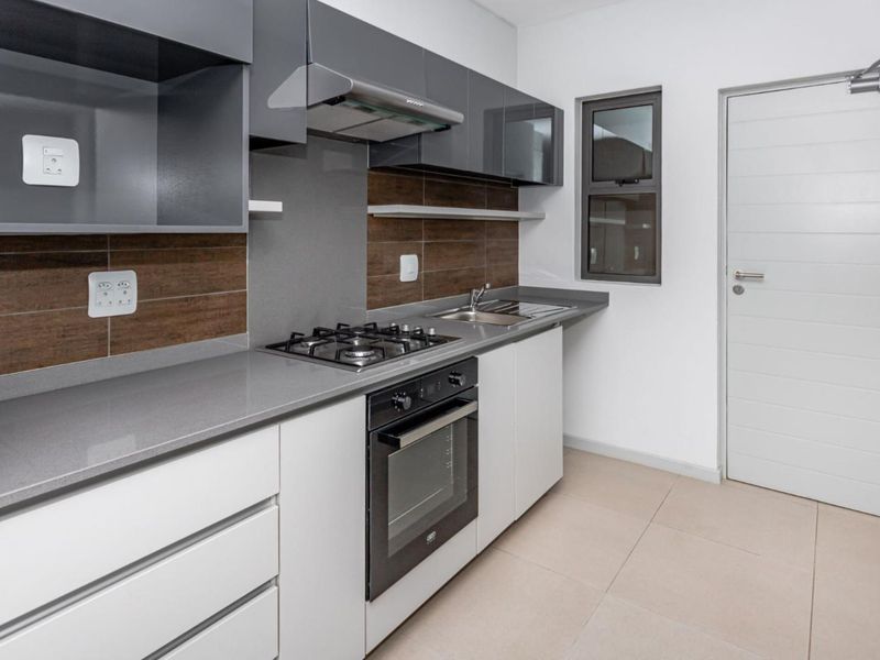 Just released. Prime location. Spectacular views. Studio apartment - Photo 6