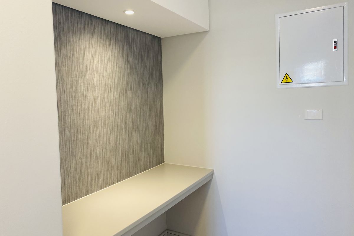 Apartment Living at it's Best, with Everything on your Doorstep - Photo 3