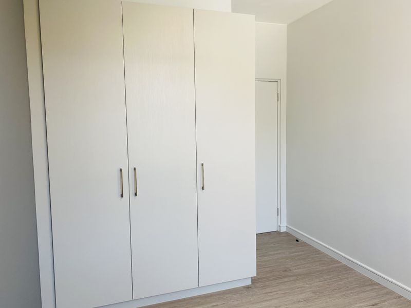 Apartment Living at it's Best, with Everything on your Doorstep - Photo 8