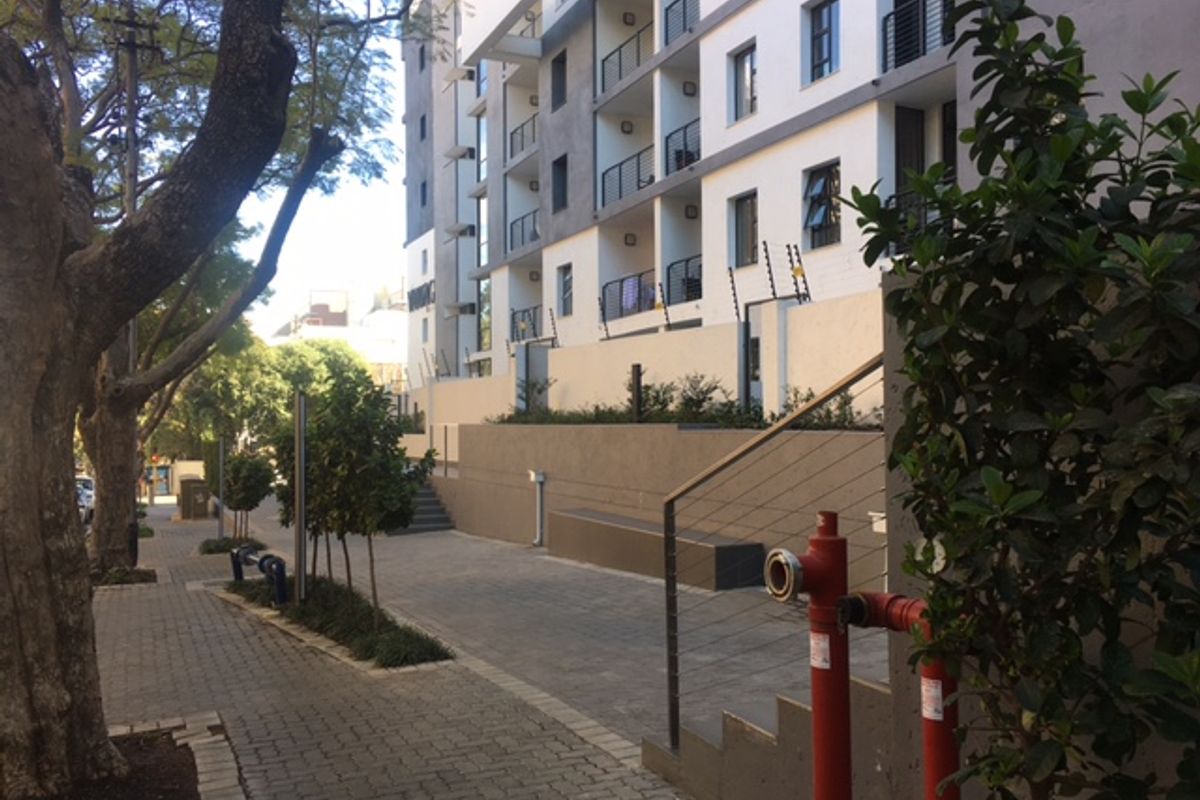 Affordable, Furnished 2-Bedroom, 1 Bathroom at The Vantage - Photo 3