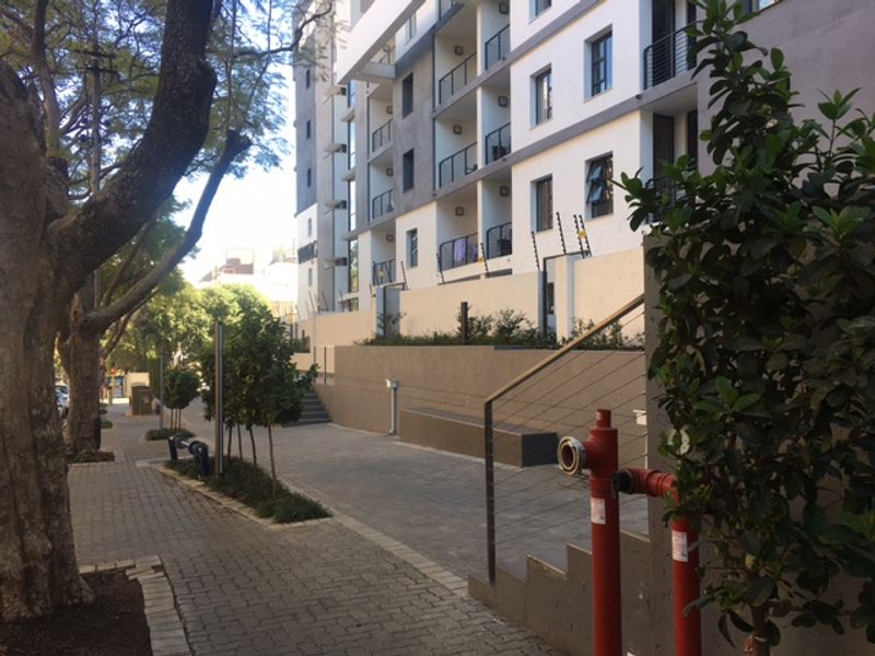 Affordable, Furnished 2-Bedroom, 1 Bathroom at The Vantage - Photo 3