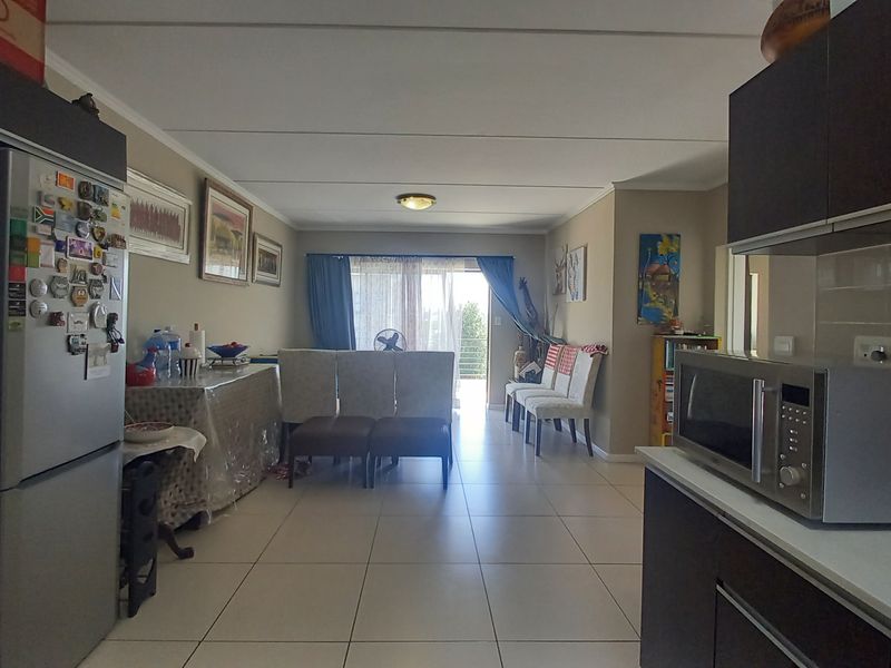 Stunning 2 Bed Apartment for Sale in Prime Location With Modern Amenities - Unbeatable Value - Photo 4