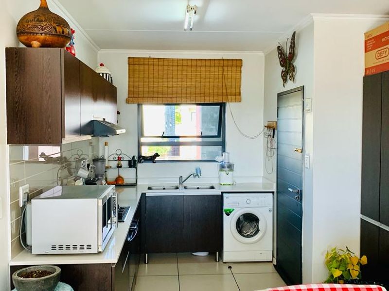 Stunning 2 Bed Apartment for Sale in Prime Location With Modern Amenities - Unbeatable Value - Photo 8