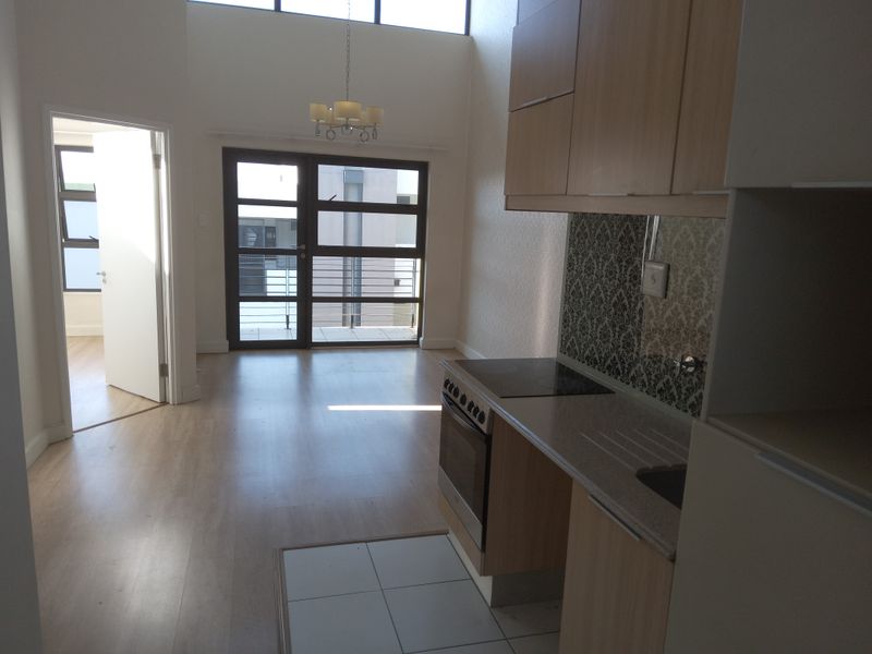 2 Bedroom 1 Bathroom 3rd floor Apartment at The Link in Rivonia - Photo 2