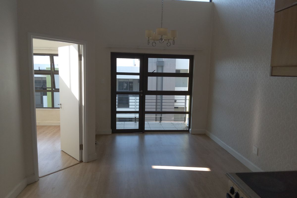 2 Bedroom 1 Bathroom 3rd floor Apartment at The Link in Rivonia - Photo 3