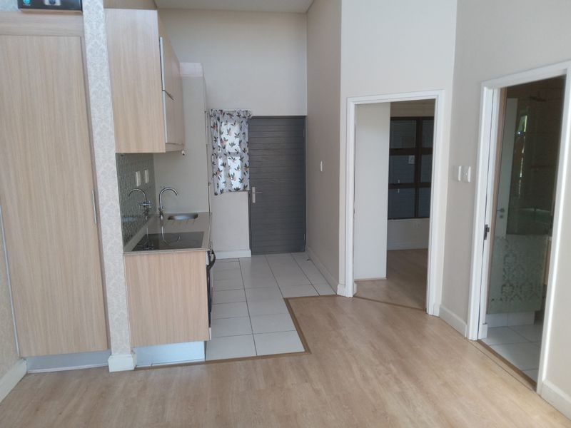 2 Bedroom 1 Bathroom 3rd floor Apartment at The Link in Rivonia - Photo 9