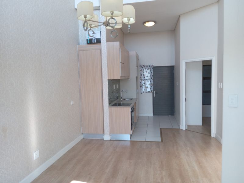 2 Bedroom 1 Bathroom 3rd floor Apartment at The Link in Rivonia - Photo 8