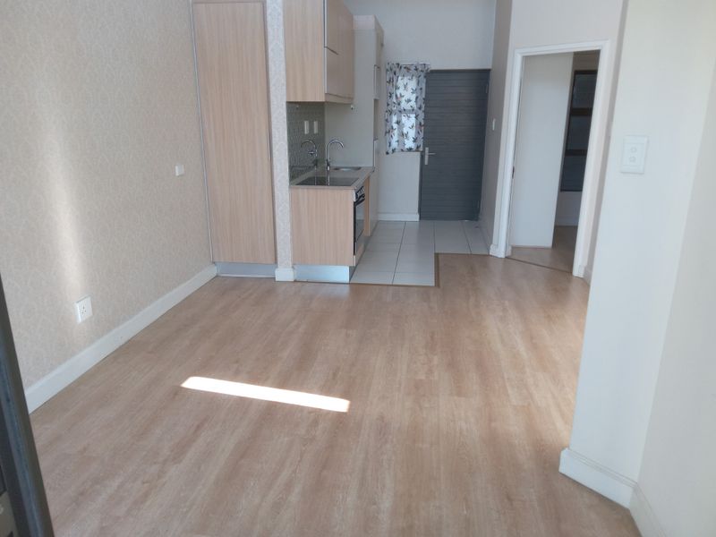 2 Bedroom 1 Bathroom 3rd floor Apartment at The Link in Rivonia - Photo 7