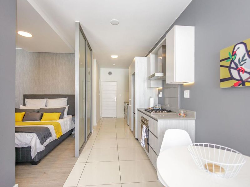 Luxury 1 Bed 1 Bath Apartment. Off-the-grid Development. - Photo 9