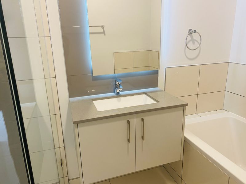 Spacious Studio Apartment in Rosebank. Investor Package - Rental Assist – Optional Add-On - Photo 10