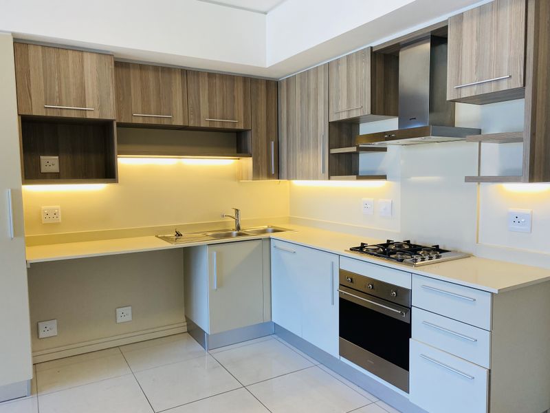 Two Bedroom with stunning West Facing views - Photo 7