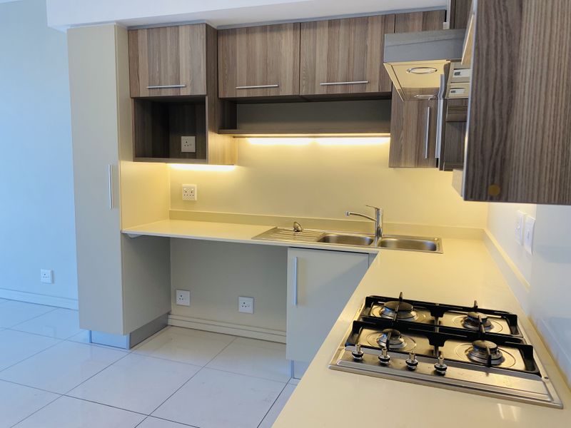 Two Bedroom with stunning West Facing views - Photo 6