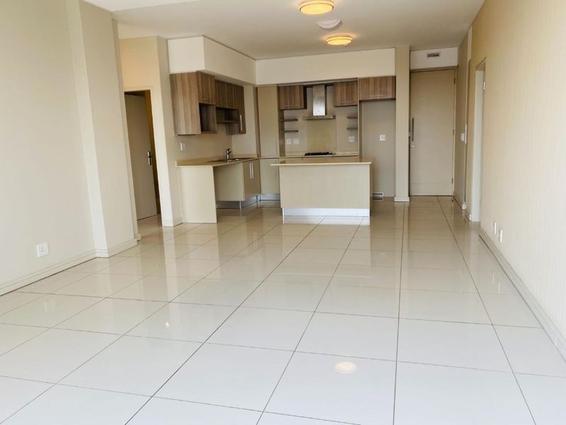 Immaculate 3 Bed 2 Bath Apartment in the The Tyrwhitt - Prestigious New Development. - Photo 4