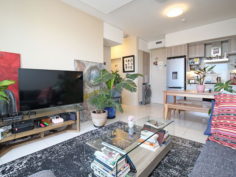 2 Bed 2 Bath Luxury Apartment in The Tyrwhitt - Furnished Option Available - Photo 5