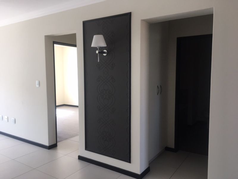 Beutifull second floor two bed/two bath unit in Cottonwoods Edenburg - Photo 8