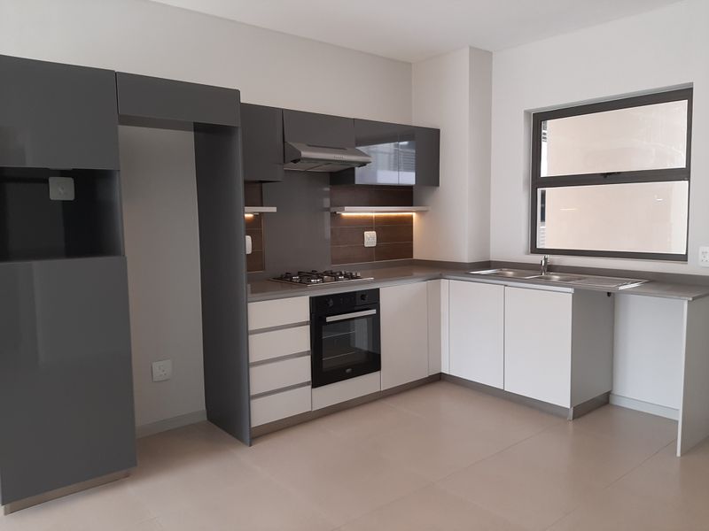 Well Designed 1 Bed 1 Bath Ground Floor Apartment - Photo 6