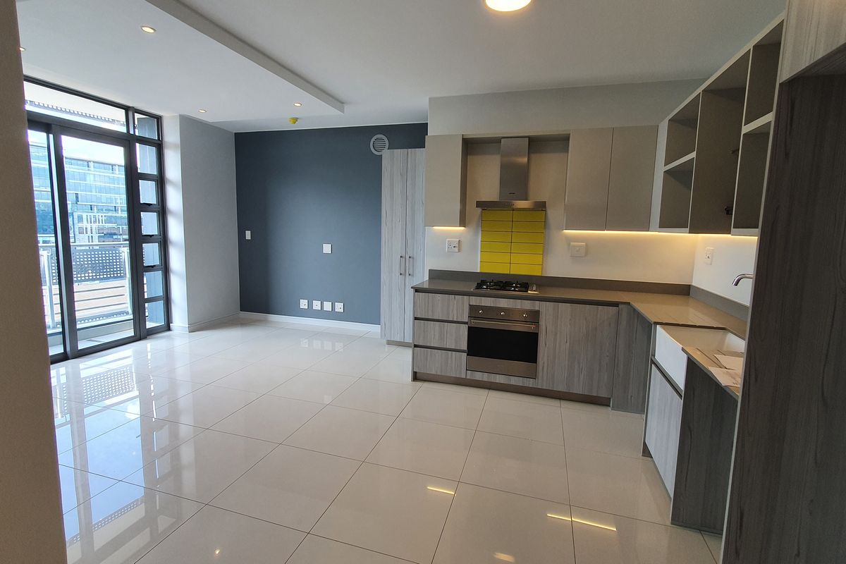 Off-The-Grid Stress Free Living. Stylish and Modern 2 Bed 2 Bath Apartment - Photo 3