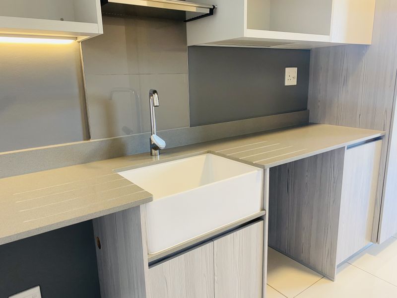 Stylish off-the-grid development. The Median Rosebank. - Photo 3