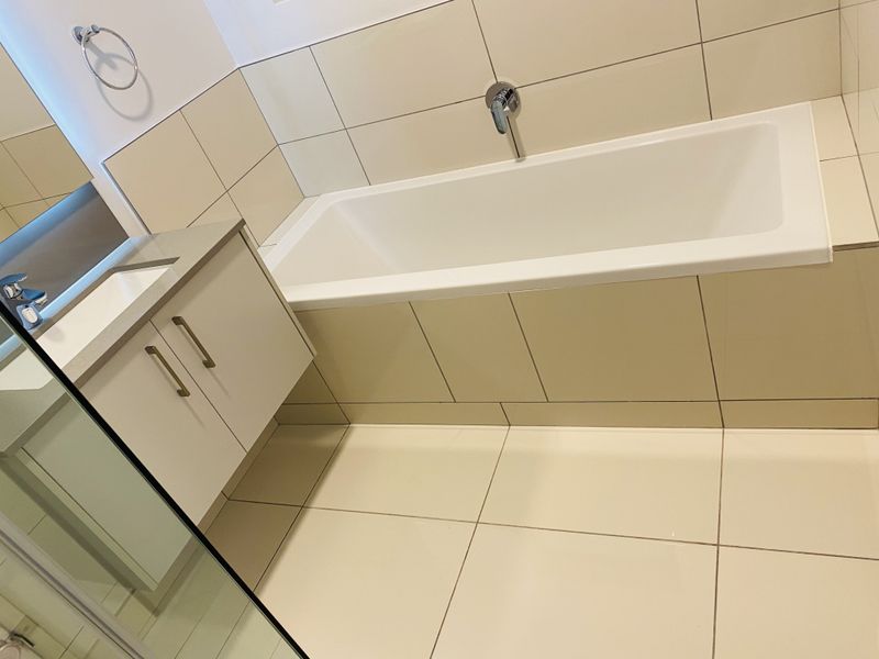 Stylish off-the-grid development. The Median Rosebank. - Photo 7