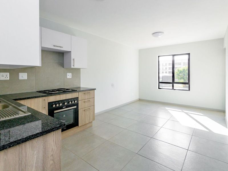 No Load Shedding Option. 1st Time Buyers & Buy-To-Let Opportunity. - Photo 7