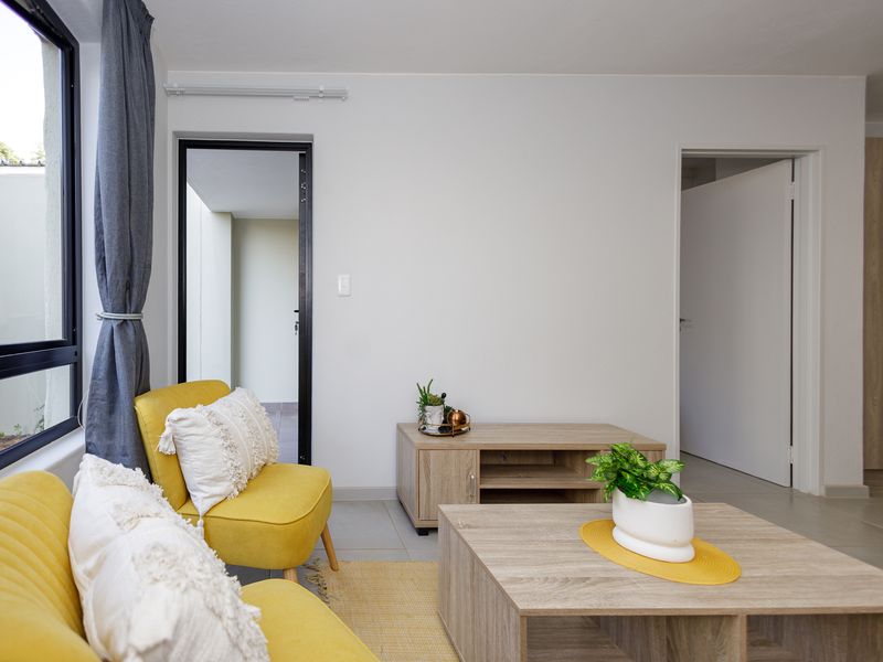 No Load Shedding Option. 1st Time Buyers & Buy-To-Let Opportunity. - Photo 2