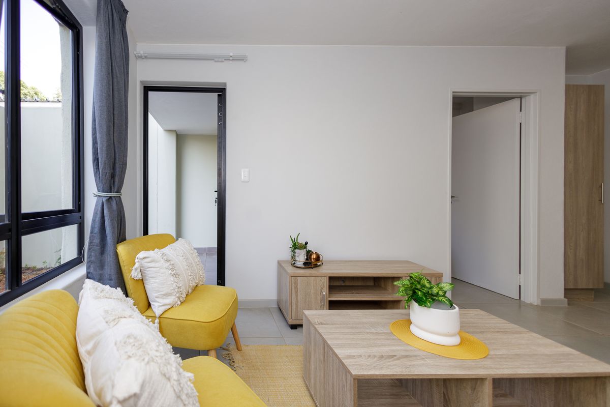 No Load Shedding Option. 1st Time Buyers & Buy-To-Let Opportunity. - Photo 2