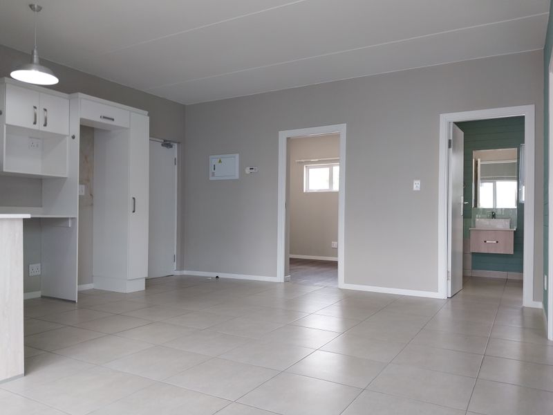 Modern 2 Bed 1 Bath Apartment - Investor Package Available - Photo 4