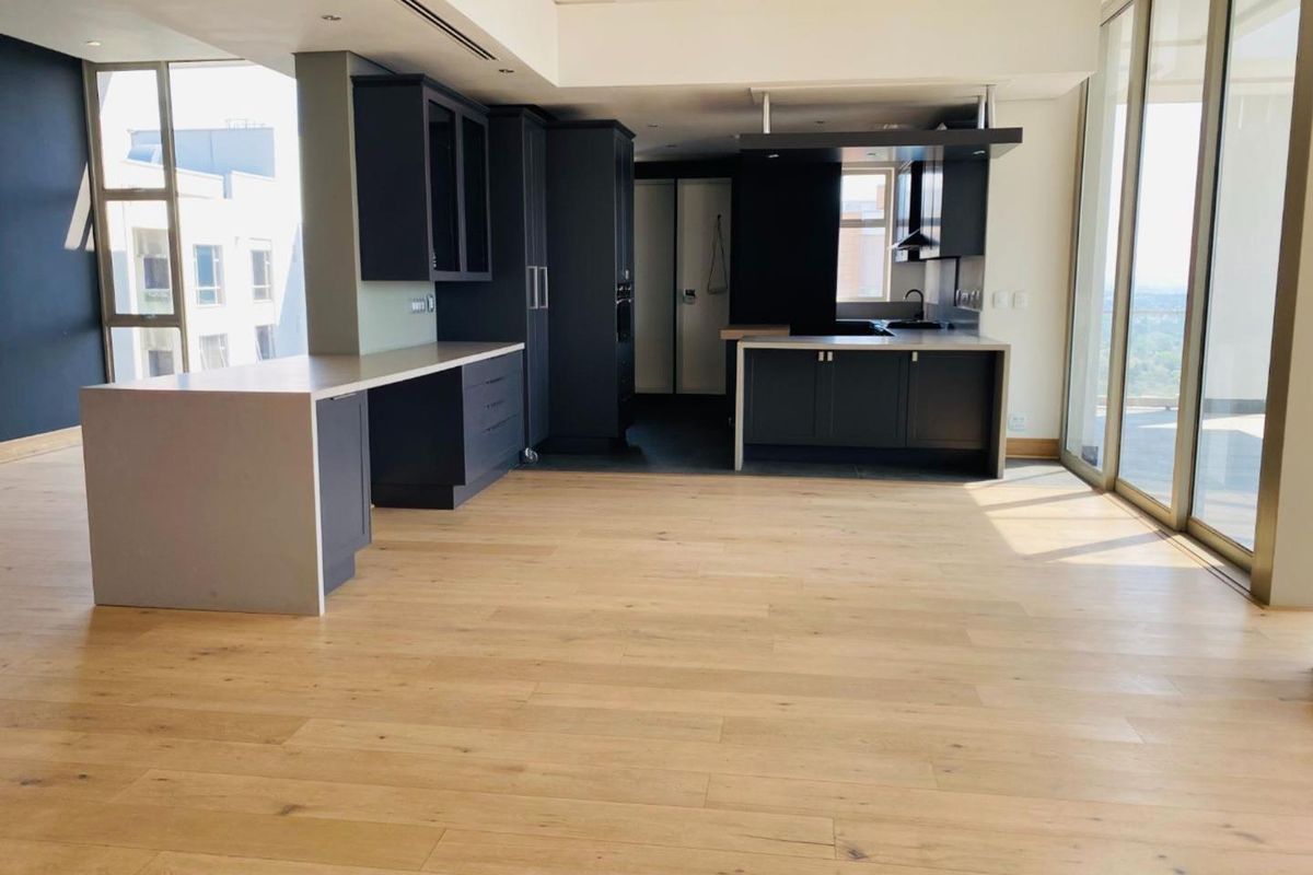 Off the Grid Building! Luxury and Modern Penthouse - Photo 3