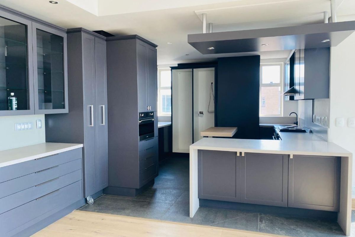 Off the Grid Building! Luxury and Modern Penthouse - Photo 4