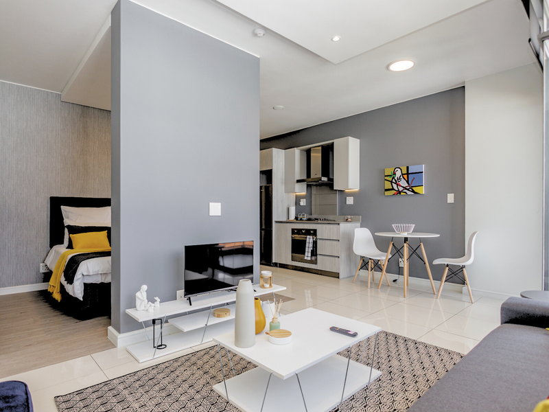 Stylish Luxury Off-The-Grid Apartment - The Median Rosebank Central - Opposite Rosebank Piazza - Photo 3