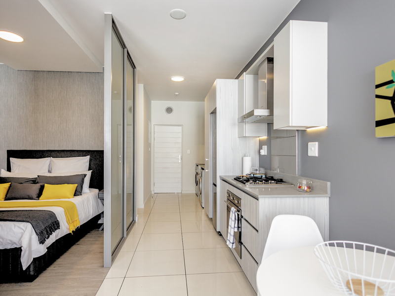 Stylish Luxury Off-The-Grid Apartment - The Median Rosebank Central - Opposite Rosebank Piazza - Photo 5